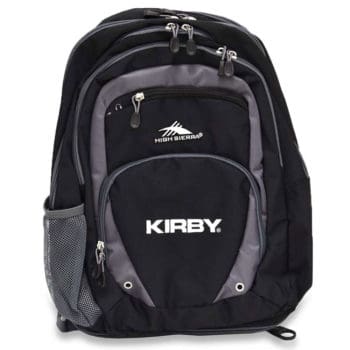 Mochila gris y negra con la marca Kirby